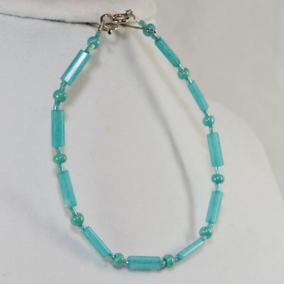 Hand Crafted Jewelry - Beautiful Handmade Sea Blue Beaded Bracelet